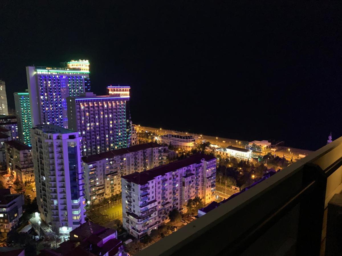 Vip Aparthotel Orbi City Sea View Batumi Eksteriør billede