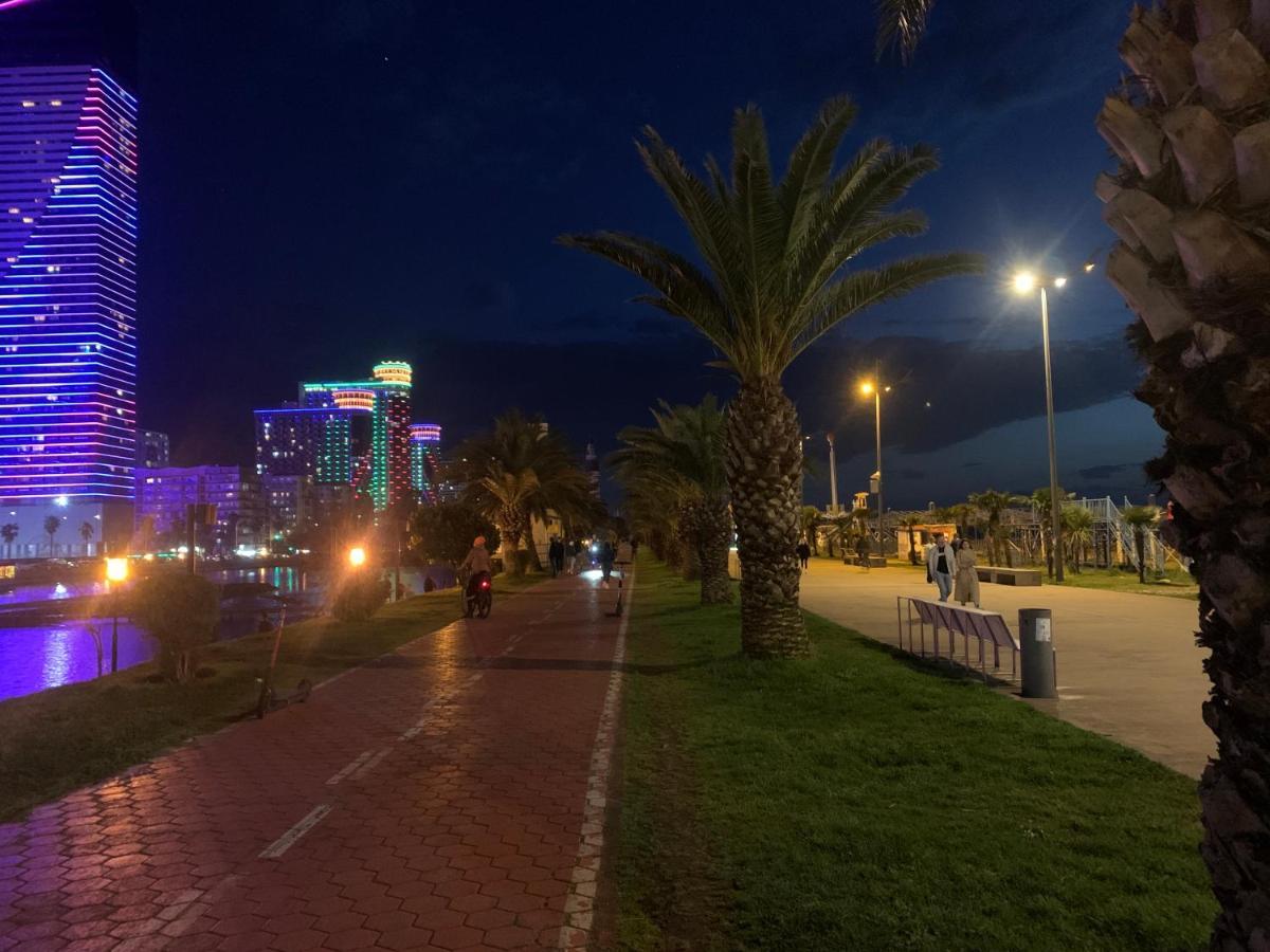Vip Aparthotel Orbi City Sea View Batumi Eksteriør billede