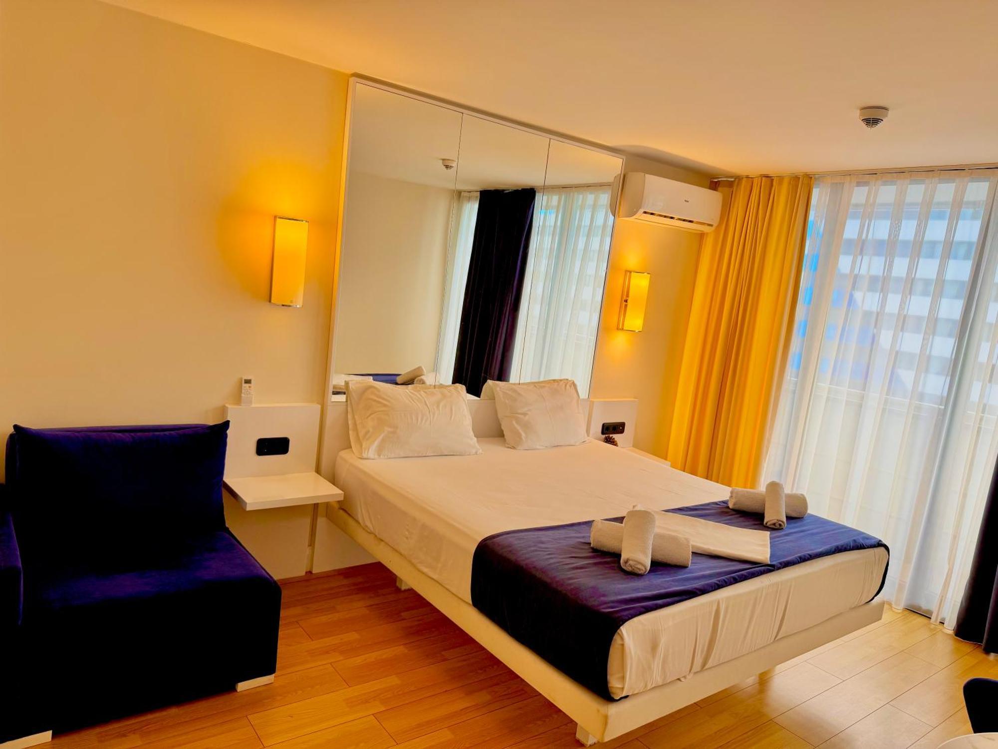 Vip Aparthotel Orbi City Sea View Batumi Eksteriør billede